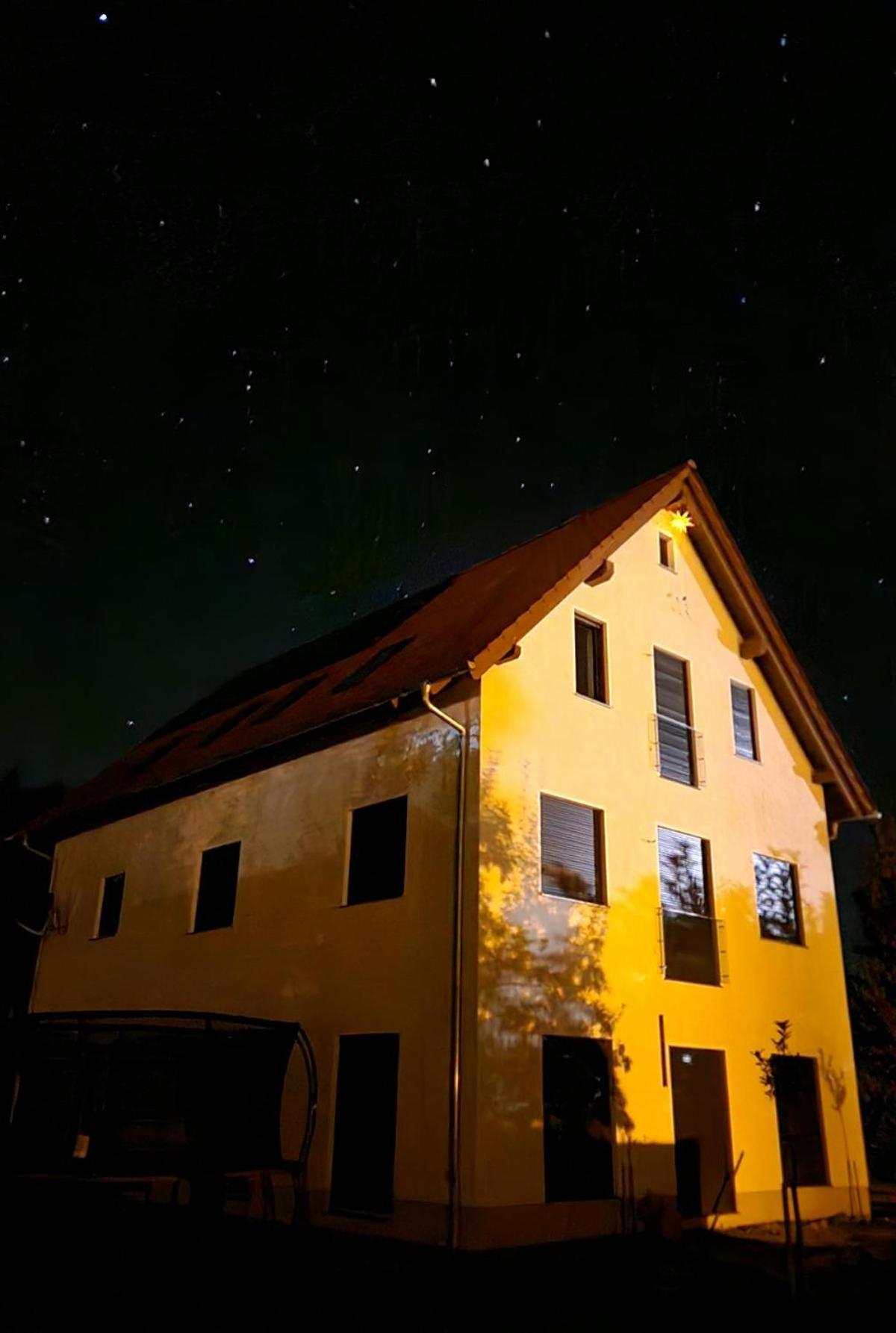 Traumschloesschen Apartamento Nossen Exterior foto